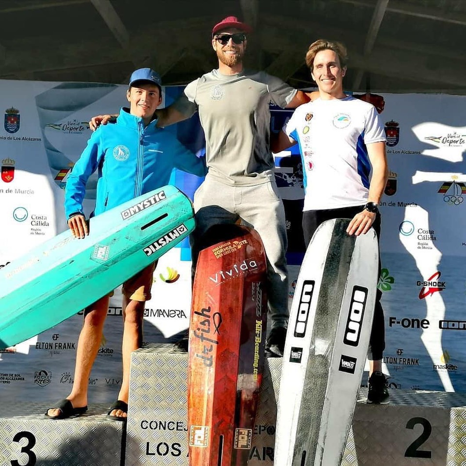 Alex Climent campeón Joaquín Molpeceres Marina el Portet KiteSurf