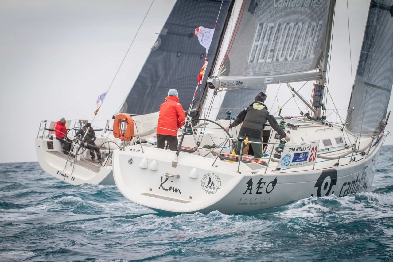 Joaquin Molpeceres equipo de vela Marina el Portet Denia en las 200 millas A2 de Altea