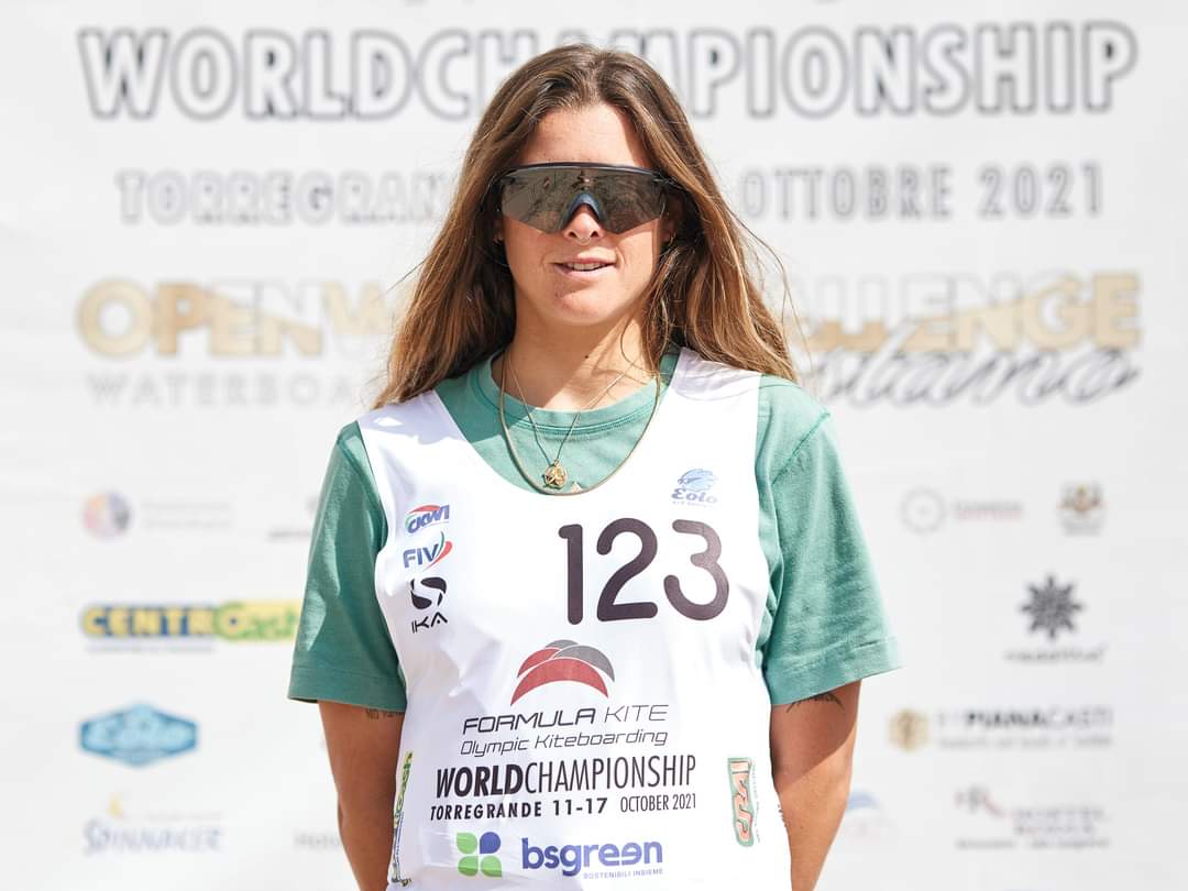 Los kitesurfistas de Marina El Portet en el campeonato del mundo de Fórmula Kite